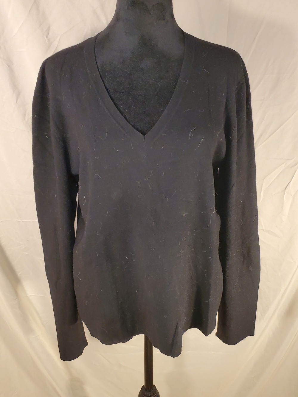 Chico's Black V-Neck Womens Sweater